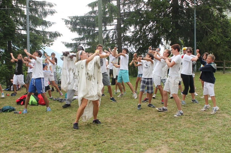 Village Camps International Summer Camp Leysin, Switzerland 2026-08-15 https://www.villagecamps.com/journals_admin/images/694-42-festival friday (345).jpg